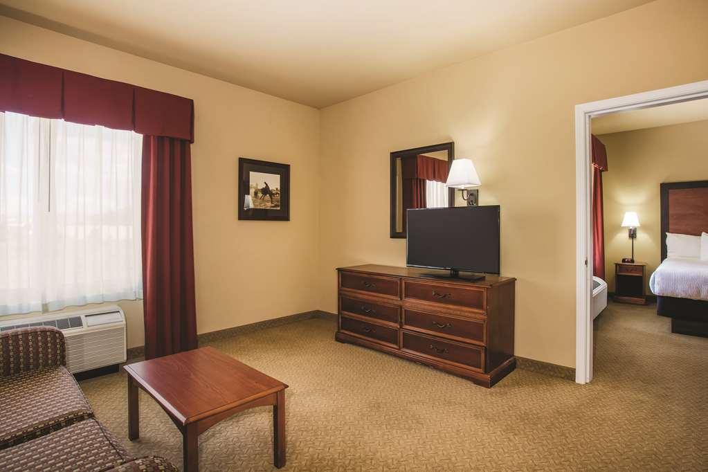 La Quinta By Wyndham Rifle Hotel Room photo